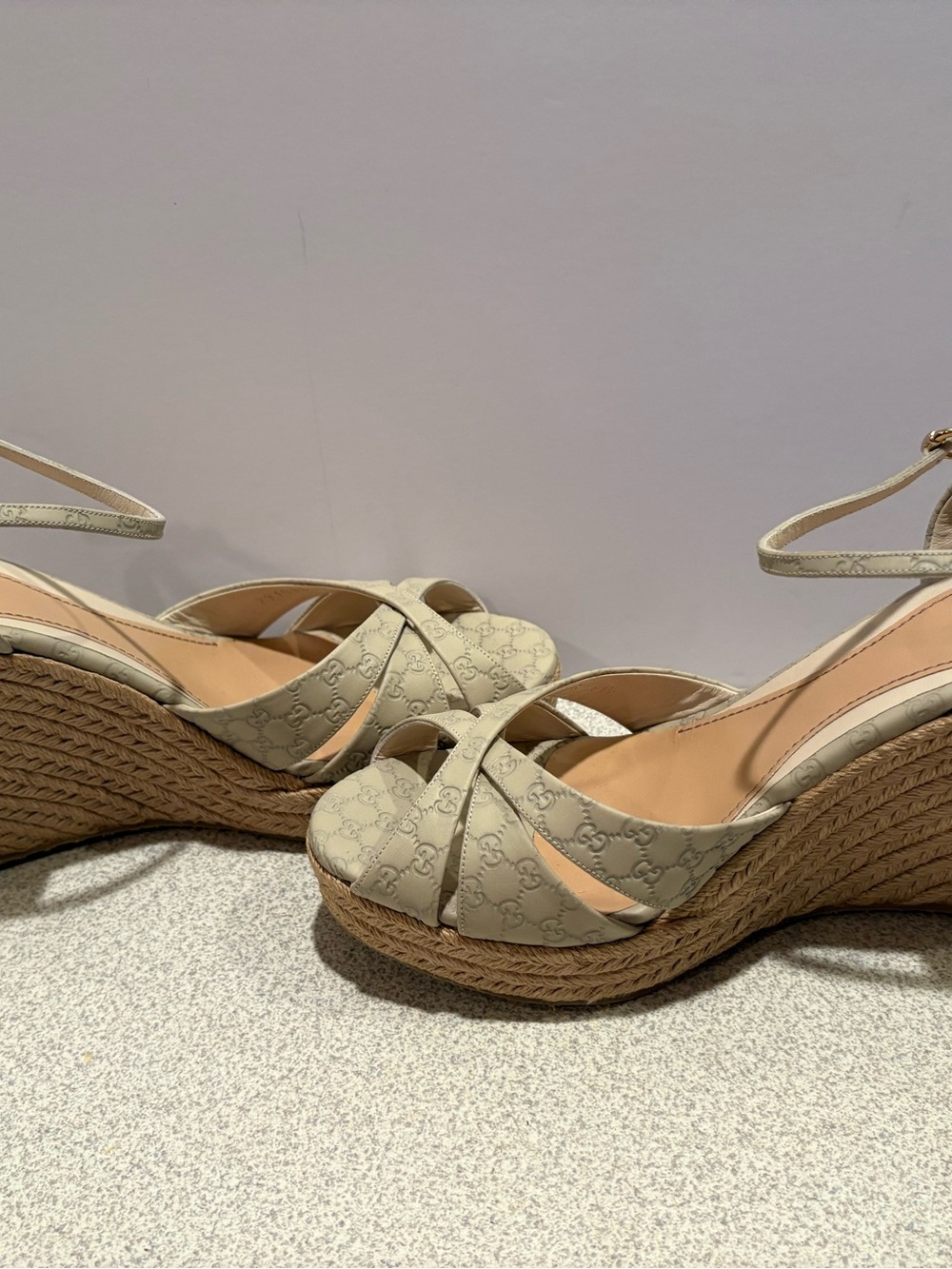 Gucci Beige GG Monogram Espadrille Wedge Sandals Penelope 41.5/11.5 New - Picture 11 of 16